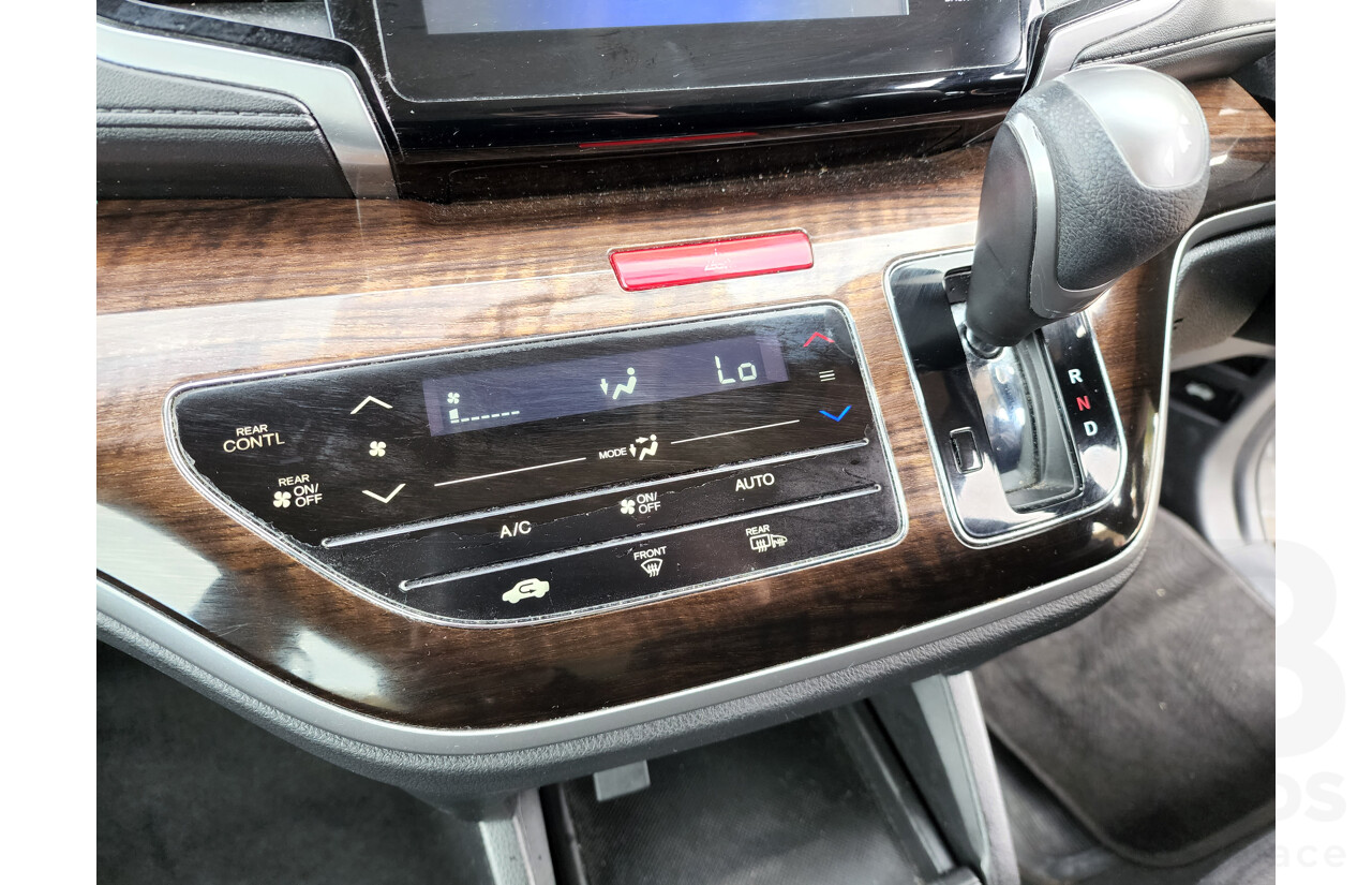 4/2017 Honda Odyssey VTi RC 4d Wagon Silver 2.4L - 8 Seater