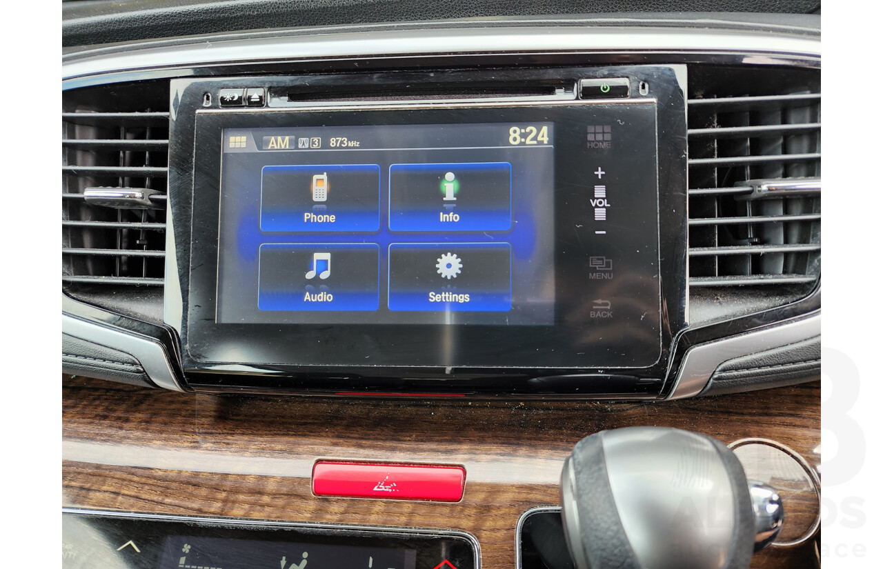 4/2017 Honda Odyssey VTi RC 4d Wagon Silver 2.4L - 8 Seater