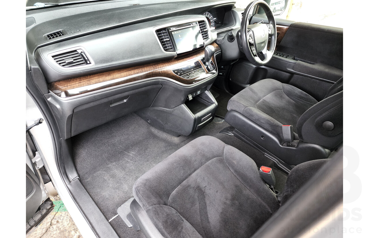 4/2017 Honda Odyssey VTi RC 4d Wagon Silver 2.4L - 8 Seater