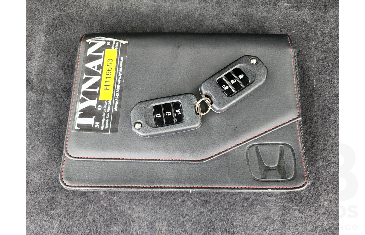 4/2017 Honda Odyssey VTi RC 4d Wagon Silver 2.4L - 8 Seater