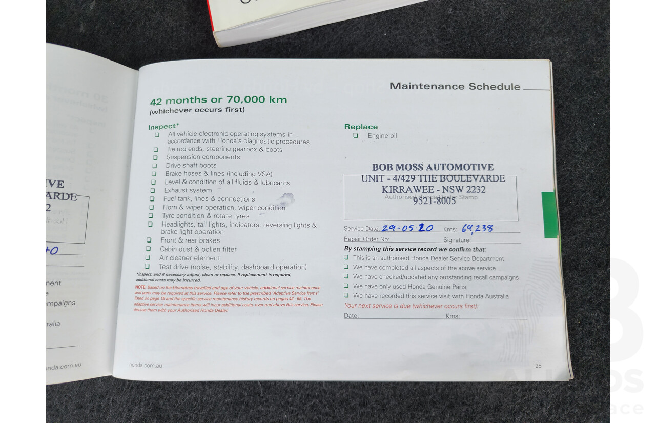 4/2017 Honda Odyssey VTi RC 4d Wagon Silver 2.4L - 8 Seater