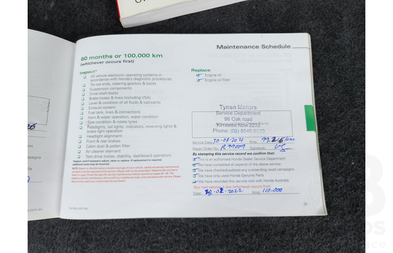 4/2017 Honda Odyssey VTi RC 4d Wagon Silver 2.4L - 8 Seater