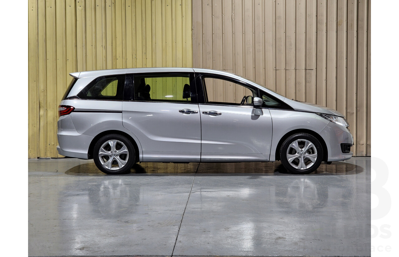 4/2017 Honda Odyssey VTi RC 4d Wagon Silver 2.4L - 8 Seater