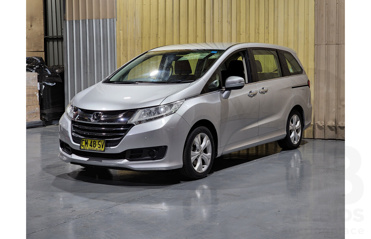 4/2017 Honda Odyssey VTi RC 4d Wagon Silver 2.4L - 8 Seater
