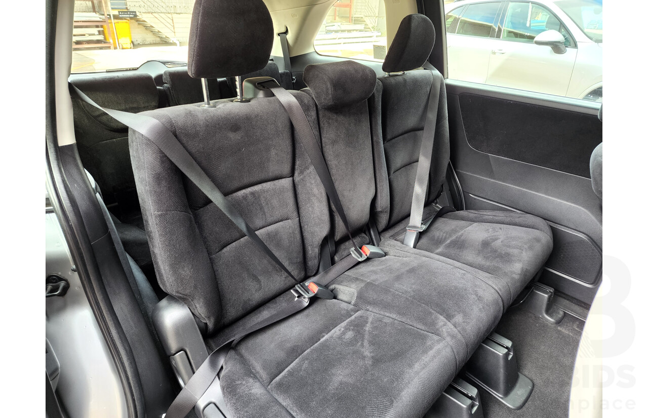 4/2017 Honda Odyssey VTi RC 4d Wagon Silver 2.4L - 8 Seater