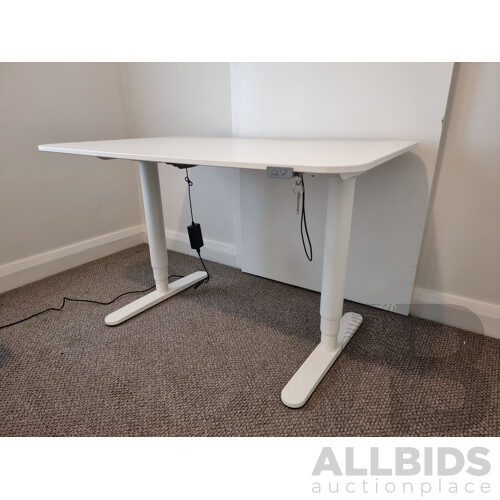 Ikea BEKANT Electronic Sit/Stand Desk - White