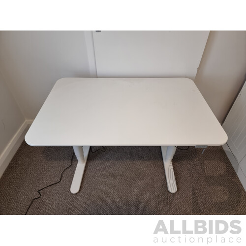 Ikea BEKANT Electronic Sit/Stand Desk - White
