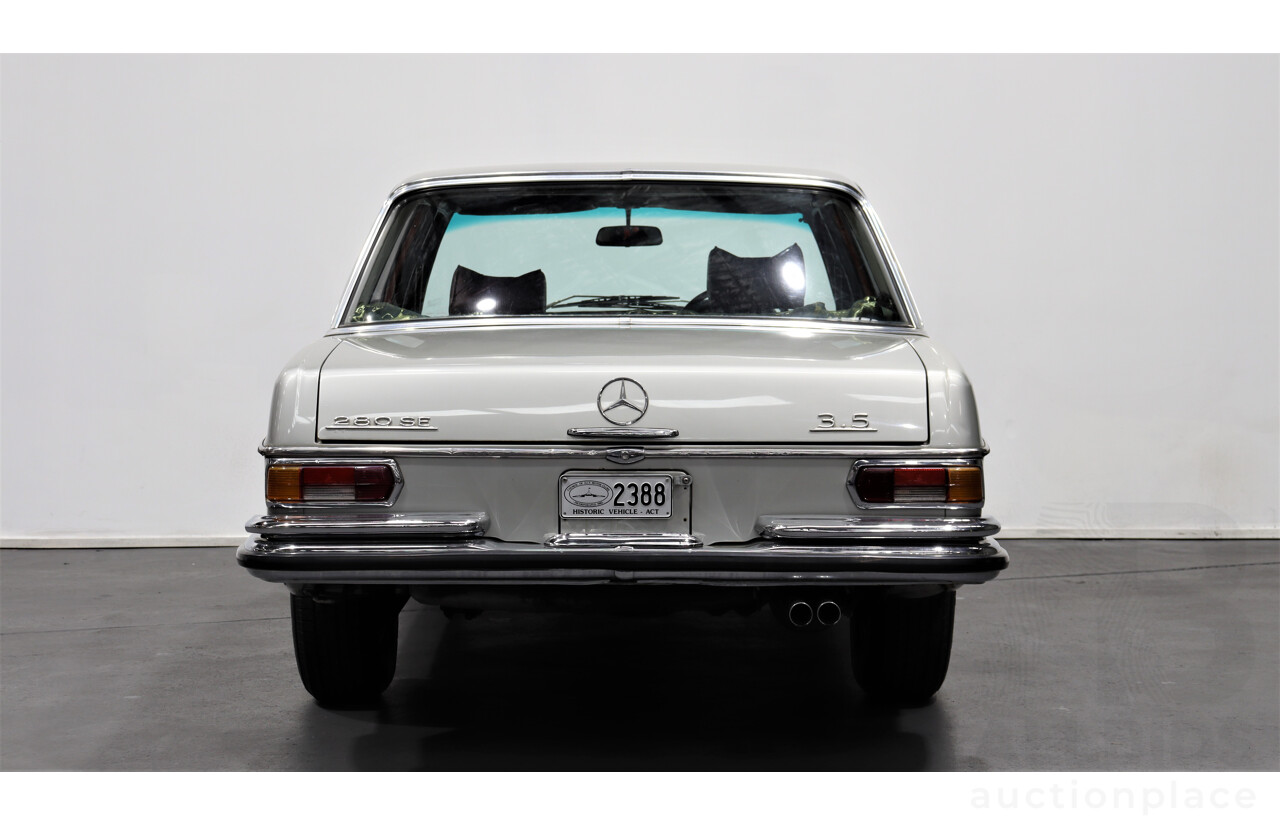 1/1972 Mercedes-Benz 280 SE 3.5  4d Sedan Silver Or Chrome 3.5L V8