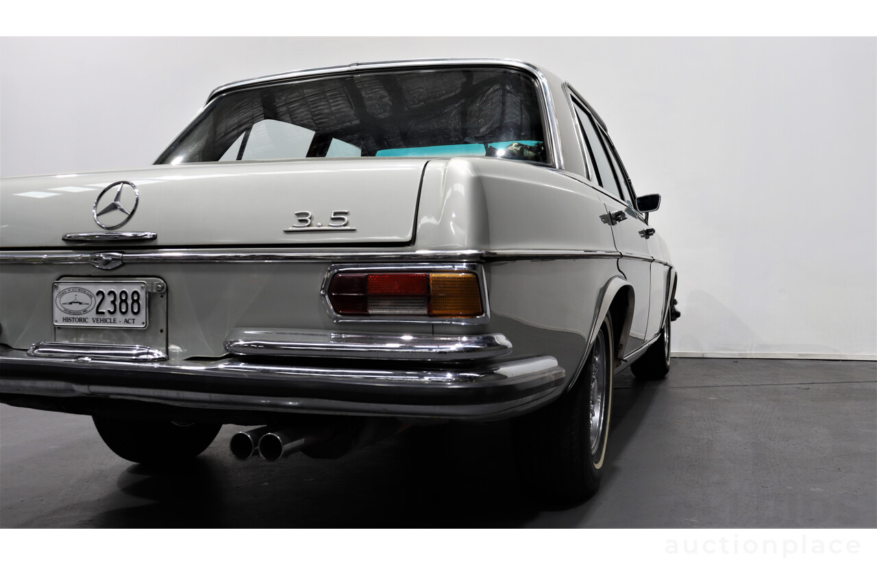 1/1972 Mercedes-Benz 280 SE 3.5  4d Sedan Silver Or Chrome 3.5L V8