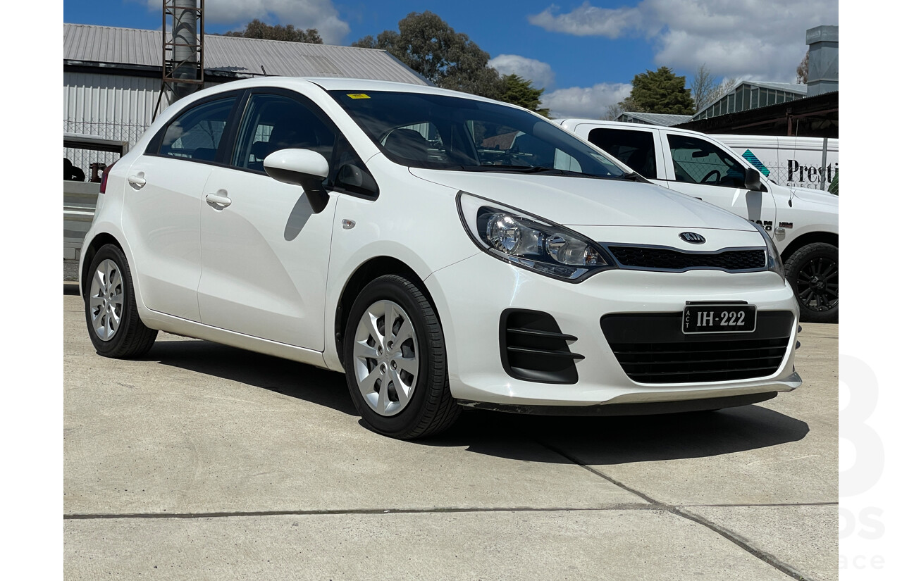 10/2015 Kia RIO S UB MY16 5d Hatchback White 1.4L