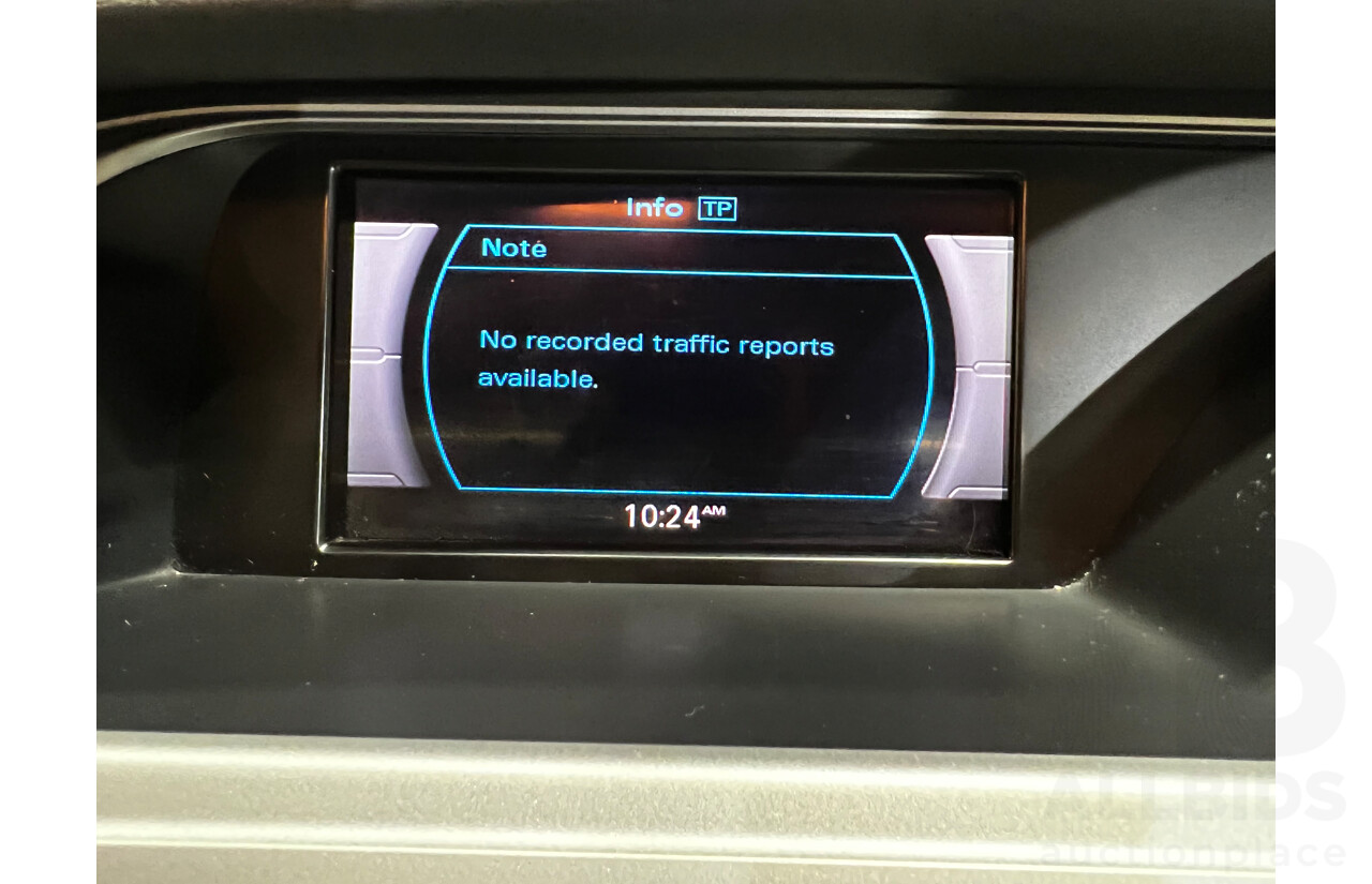 11/2009 Audi A4 2.0 TFSI Quattro B8 (8K) 4d Sedan Blue 2.0L