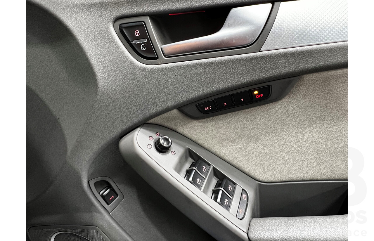 11/2009 Audi A4 2.0 TFSI Quattro B8 (8K) 4d Sedan Blue 2.0L