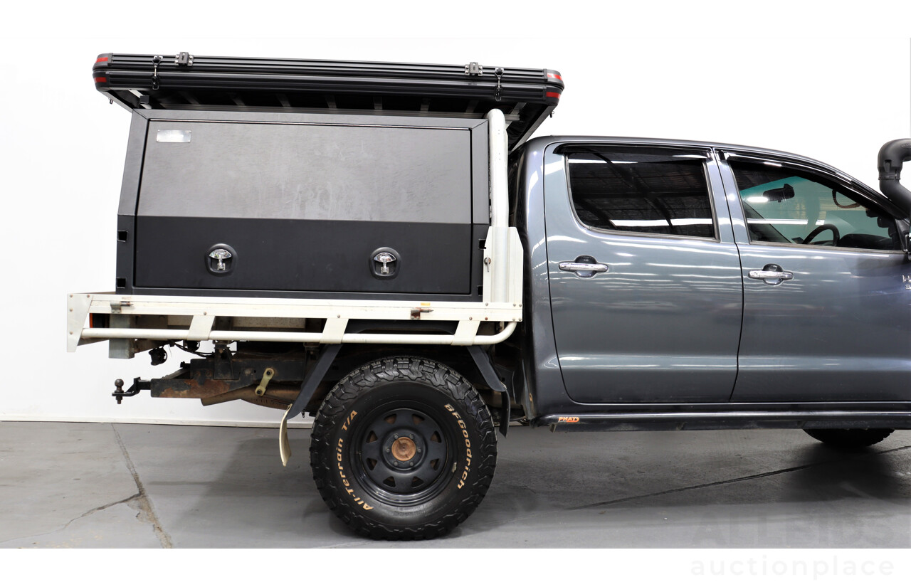 5/2013 Toyota Hilux SR5 (4x4) KUN26R MY13 Dual Cab P/Up Grey 3.0L