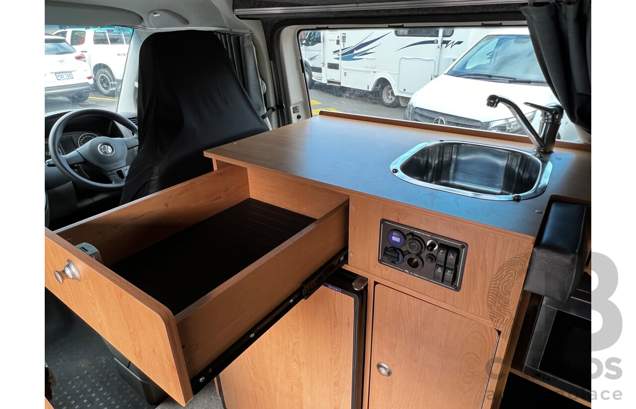 10/2010 Volkswagen Transporter 132 TDI LWB HIGH 4 MTN T5 MY10 Van White 2.0L