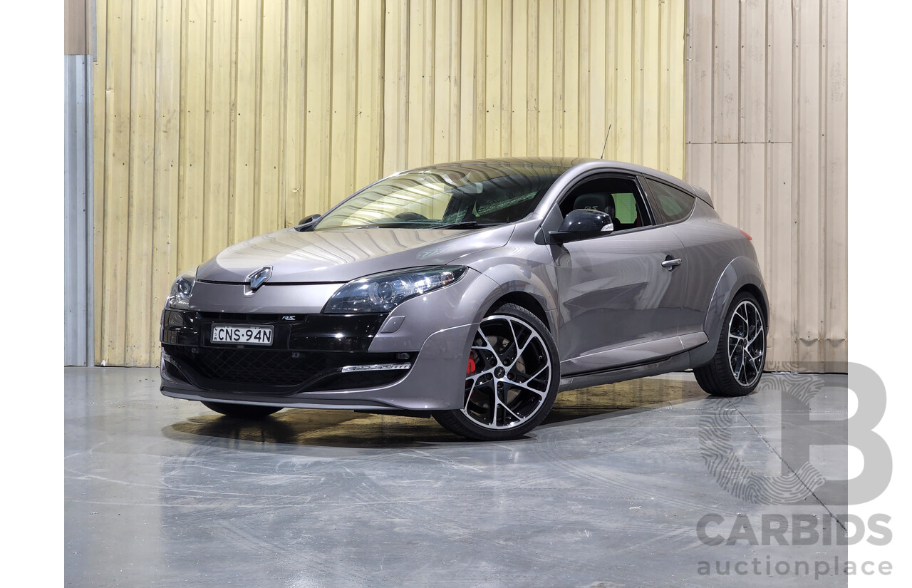 3/2013 Renault Megane RS 265 Trophy + X95 3d Hatchback Lunar Grey Metallic 2.0L - Turbo
