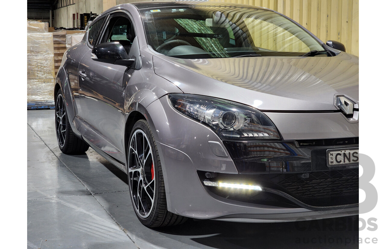 3/2013 Renault Megane RS 265 Trophy + X95 3d Hatchback Lunar Grey Metallic 2.0L - Turbo