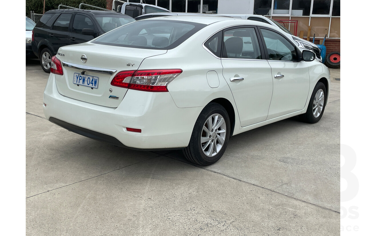 10/2014 Nissan Pulsar ST B17 4d Sedan White 1.8L
