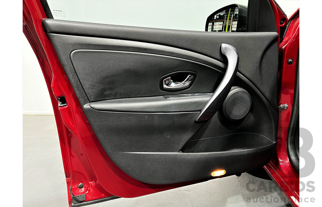 5/2015 Renault Megane Gt-Line Premium 4d Wagon Red 1.2L Turbo