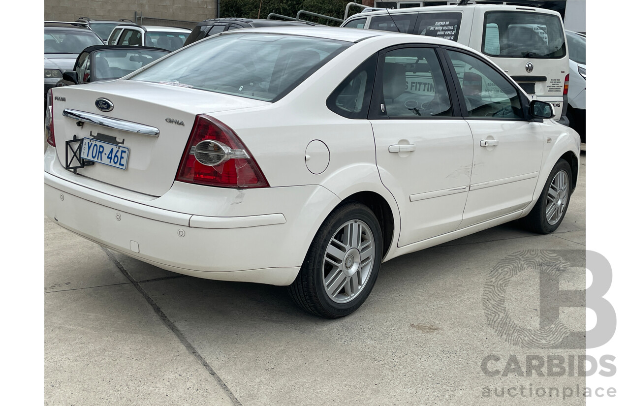 7/2005 Ford Focus GHIA LS 4d Sedan White 2.0L