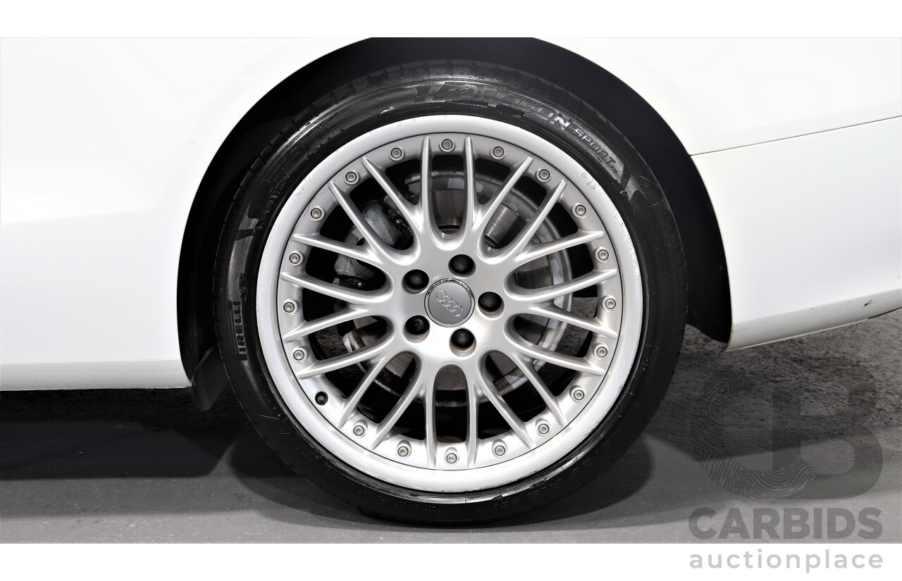 9/2010 Audi A5 2.0 TFSI 8T 2d Coupe White 2.0L Turbo