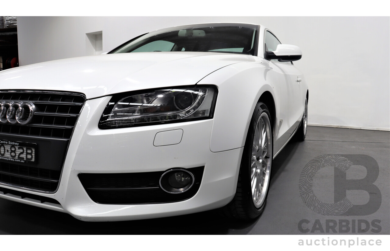 9/2010 Audi A5 2.0 TFSI 8T 2d Coupe White 2.0L Turbo