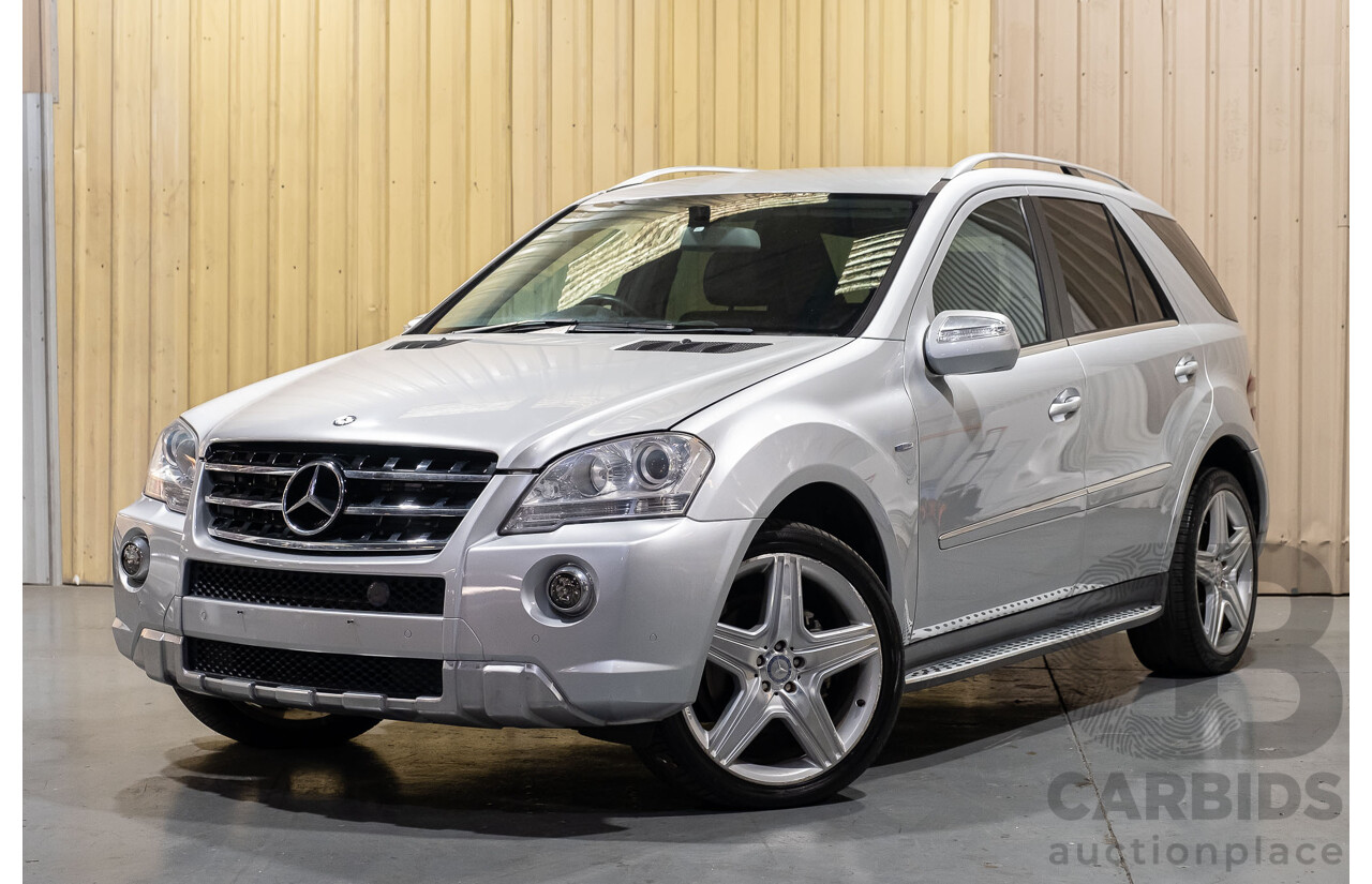 7/2010 Mercedes-Benz ML300 CDI BlueEfficency (4x4) W164 4d Wagon Iridium Silver Metallic V6 Turbo Diesel 3.0L