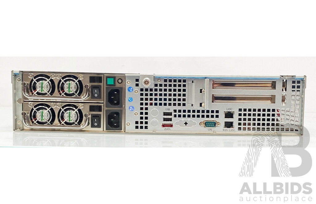 Thercus (N8800+) 8-Bay (13TB Installed) 2RU Hard Drive Array