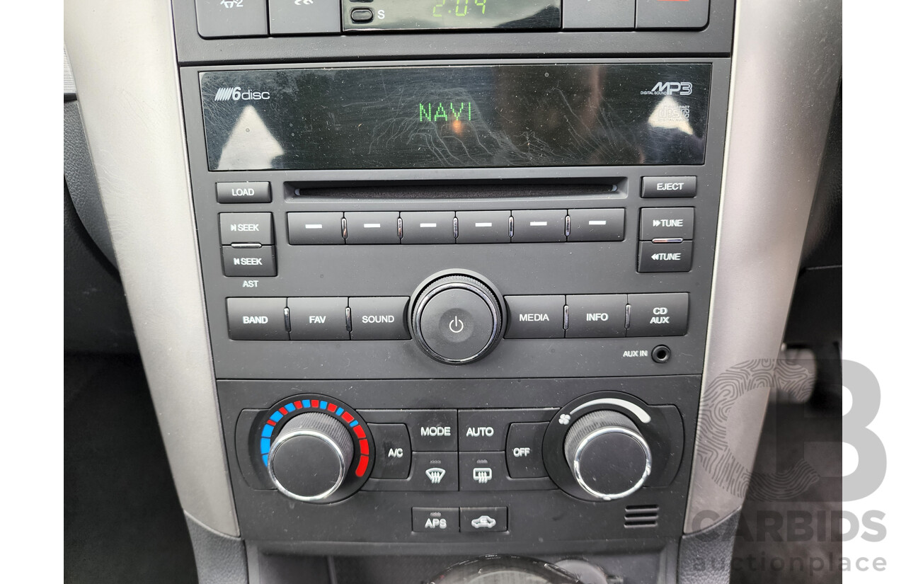 5/2010 Holden Captiva LX (4x4) CG MY10 4d Wagon White 2.0L Turbo Diesel - 7 Seater