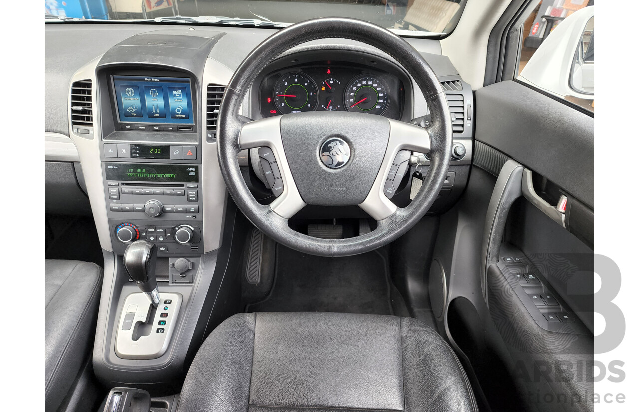 5/2010 Holden Captiva LX (4x4) CG MY10 4d Wagon White 2.0L Turbo Diesel - 7 Seater