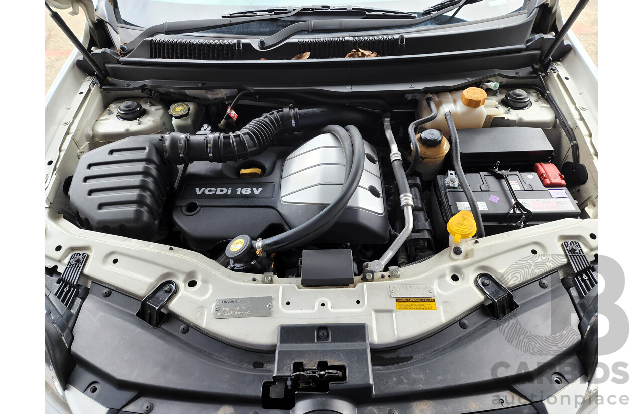 5/2010 Holden Captiva LX (4x4) CG MY10 4d Wagon White 2.0L Turbo Diesel - 7 Seater