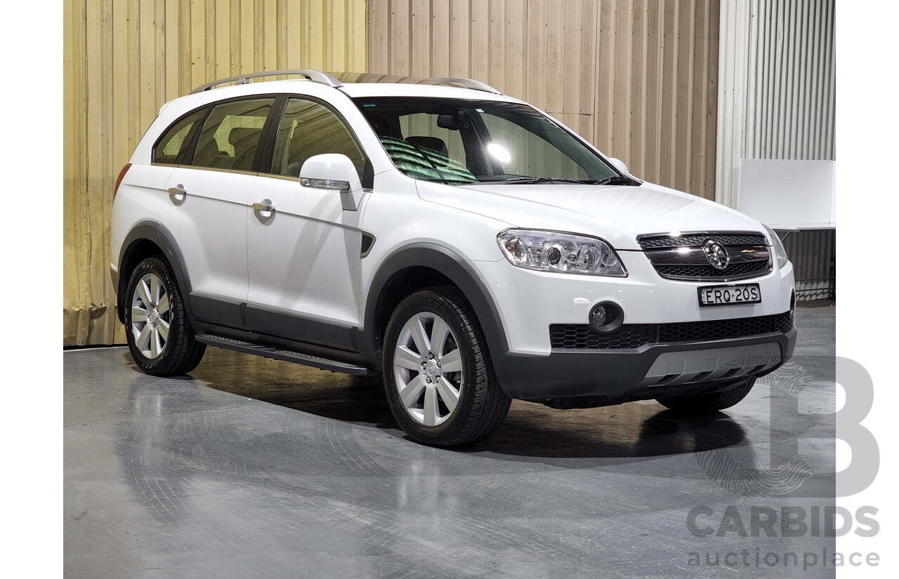 5/2010 Holden Captiva LX (4x4) CG MY10 4d Wagon White 2.0L Turbo Diesel - 7 Seater