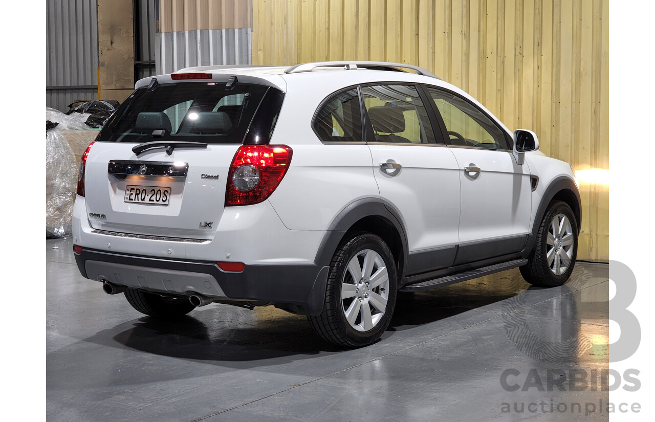 5/2010 Holden Captiva LX (4x4) CG MY10 4d Wagon White 2.0L Turbo Diesel - 7 Seater