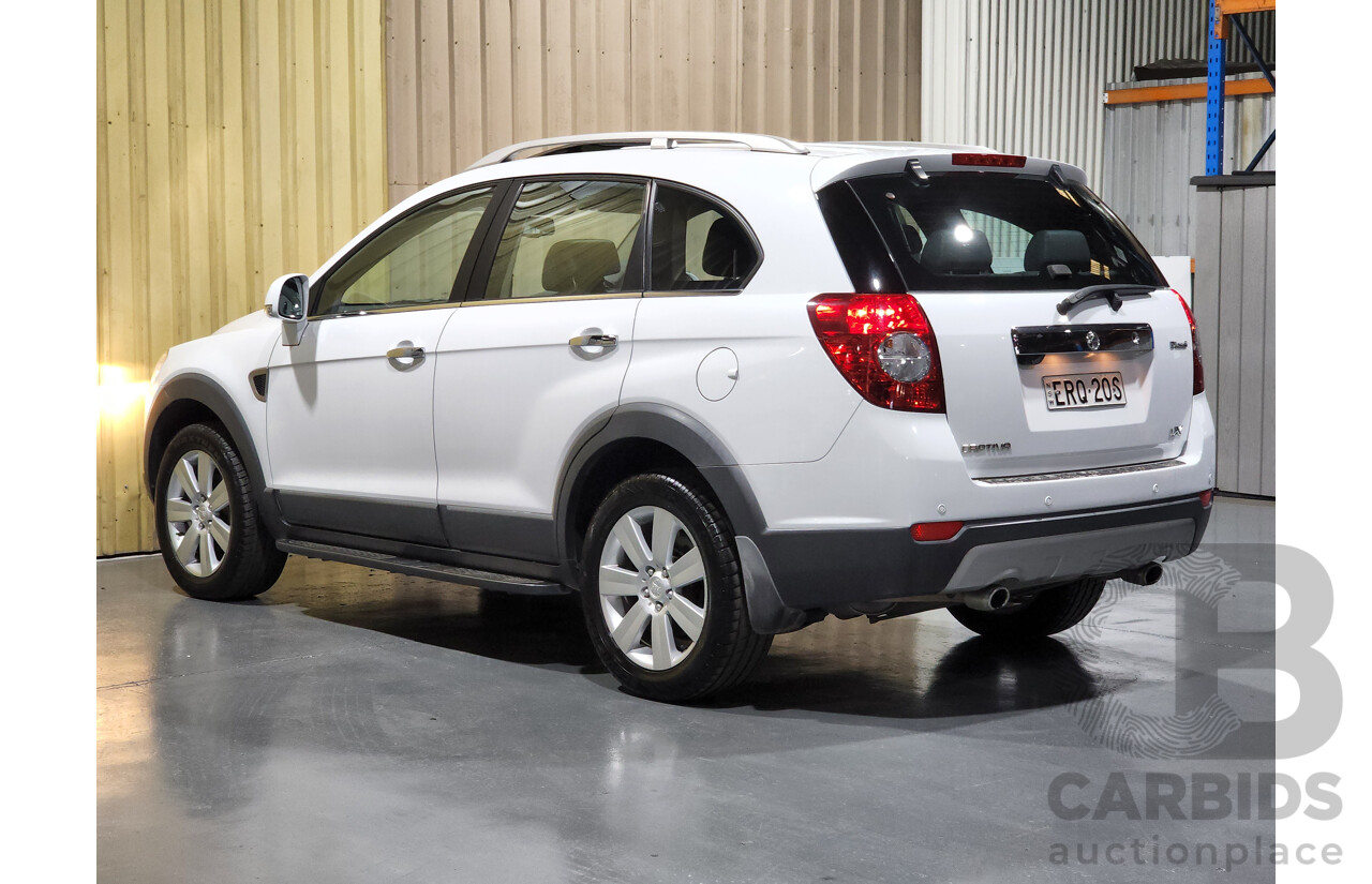 5/2010 Holden Captiva LX (4x4) CG MY10 4d Wagon White 2.0L Turbo Diesel - 7 Seater