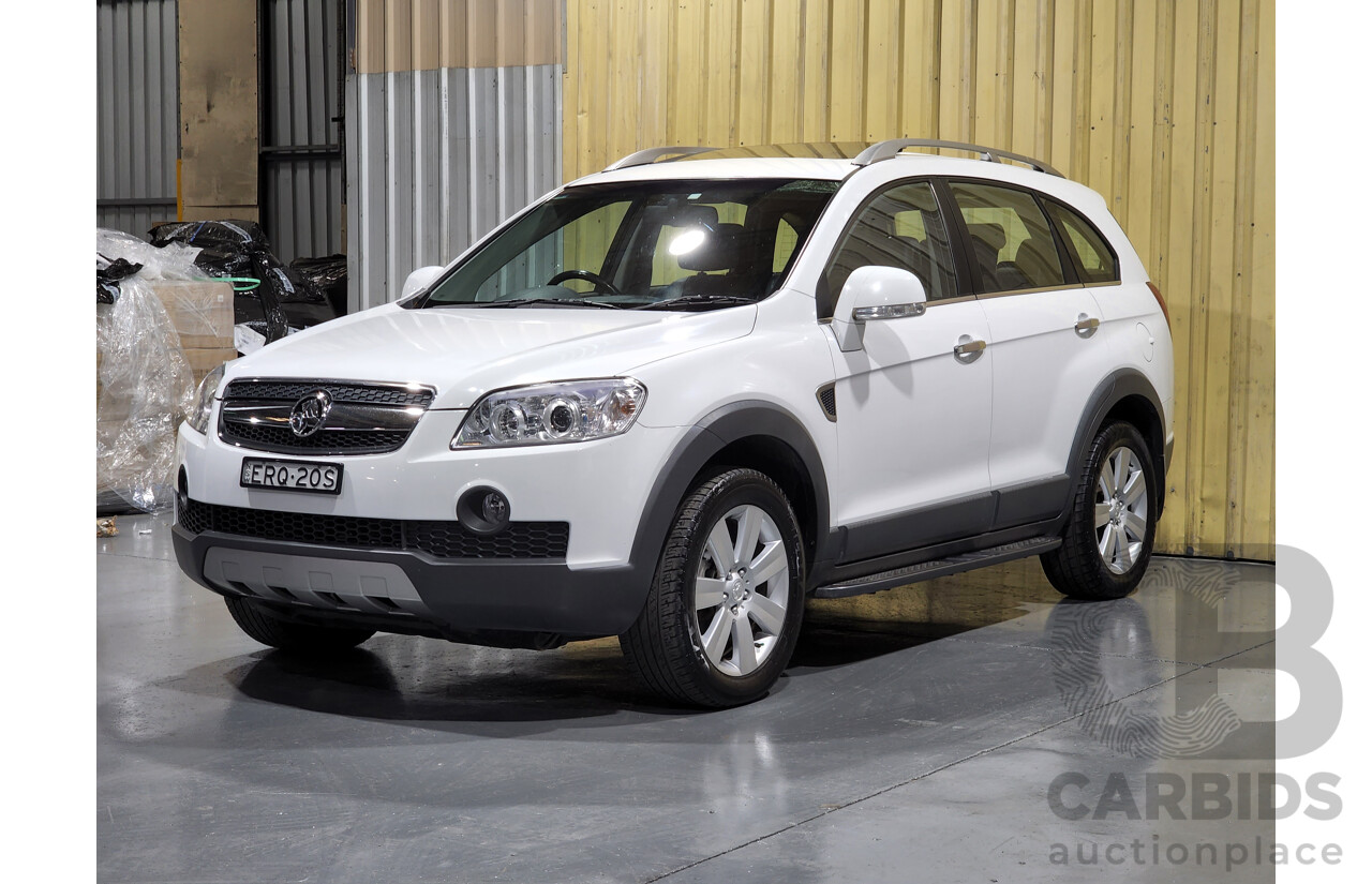 5/2010 Holden Captiva LX (4x4) CG MY10 4d Wagon White 2.0L Turbo Diesel - 7 Seater