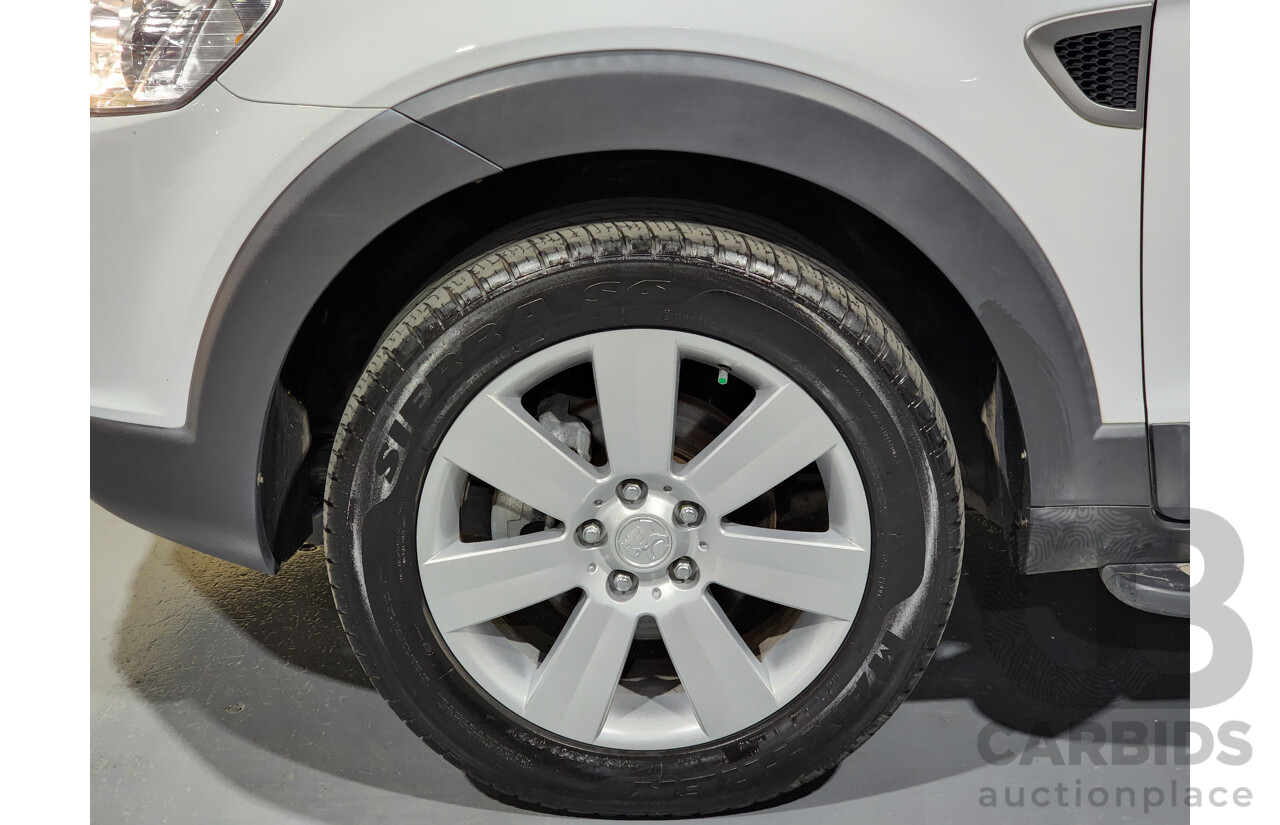 5/2010 Holden Captiva LX (4x4) CG MY10 4d Wagon White 2.0L Turbo Diesel - 7 Seater