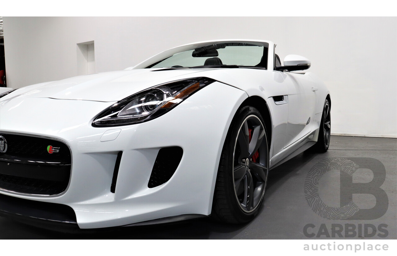 1/2013 Jaguar F-Type V8 S  2d Roadster White 5.0L Supercharged V8 (statutory write-off)