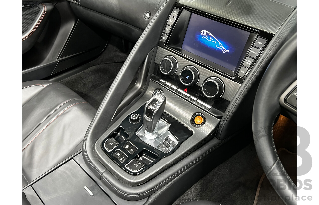 1/2013 Jaguar F-Type V8 S  2d Roadster White 5.0L Supercharged V8 (statutory write-off)