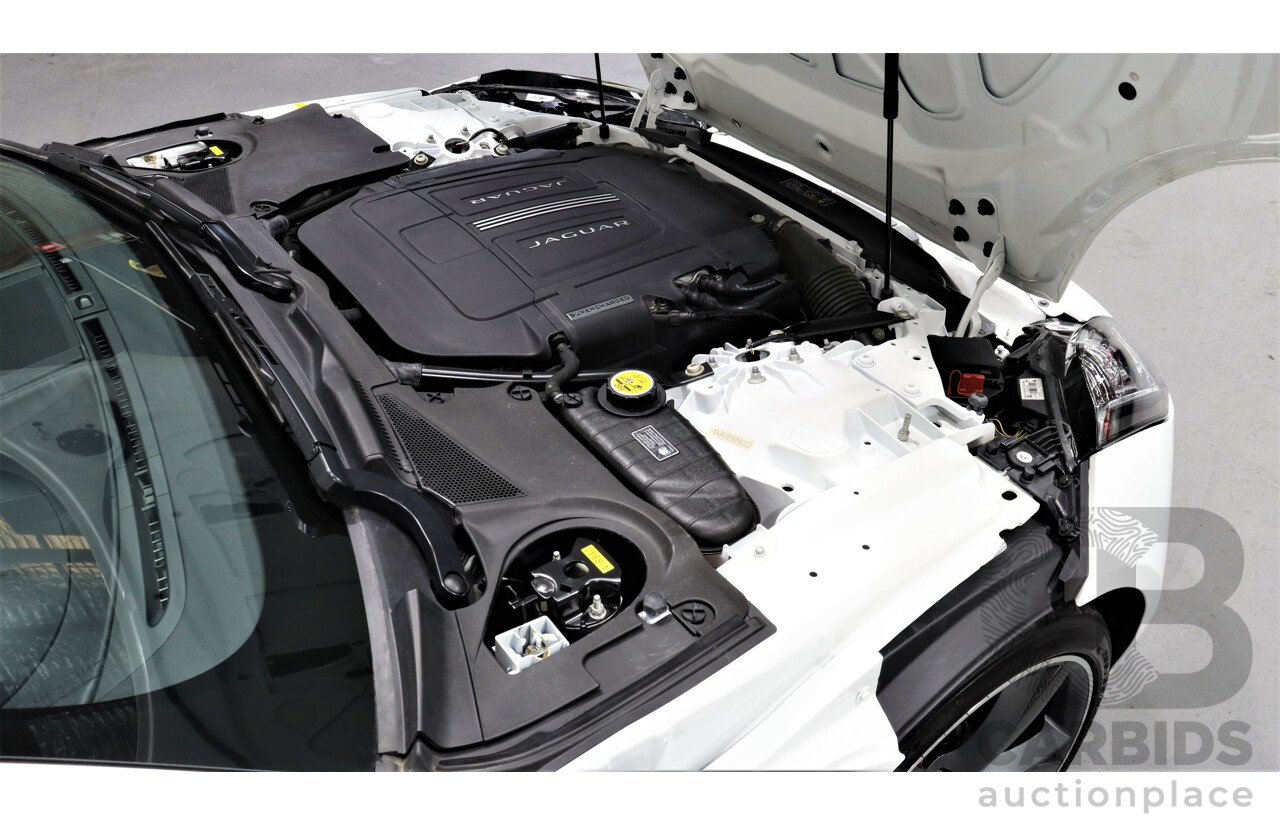 1/2013 Jaguar F-Type V8 S  2d Roadster White 5.0L Supercharged V8 (statutory write-off)