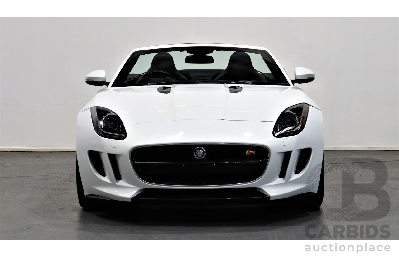 1/2013 Jaguar F-Type V8 S  2d Roadster White 5.0L Supercharged V8 (statutory write-off)
