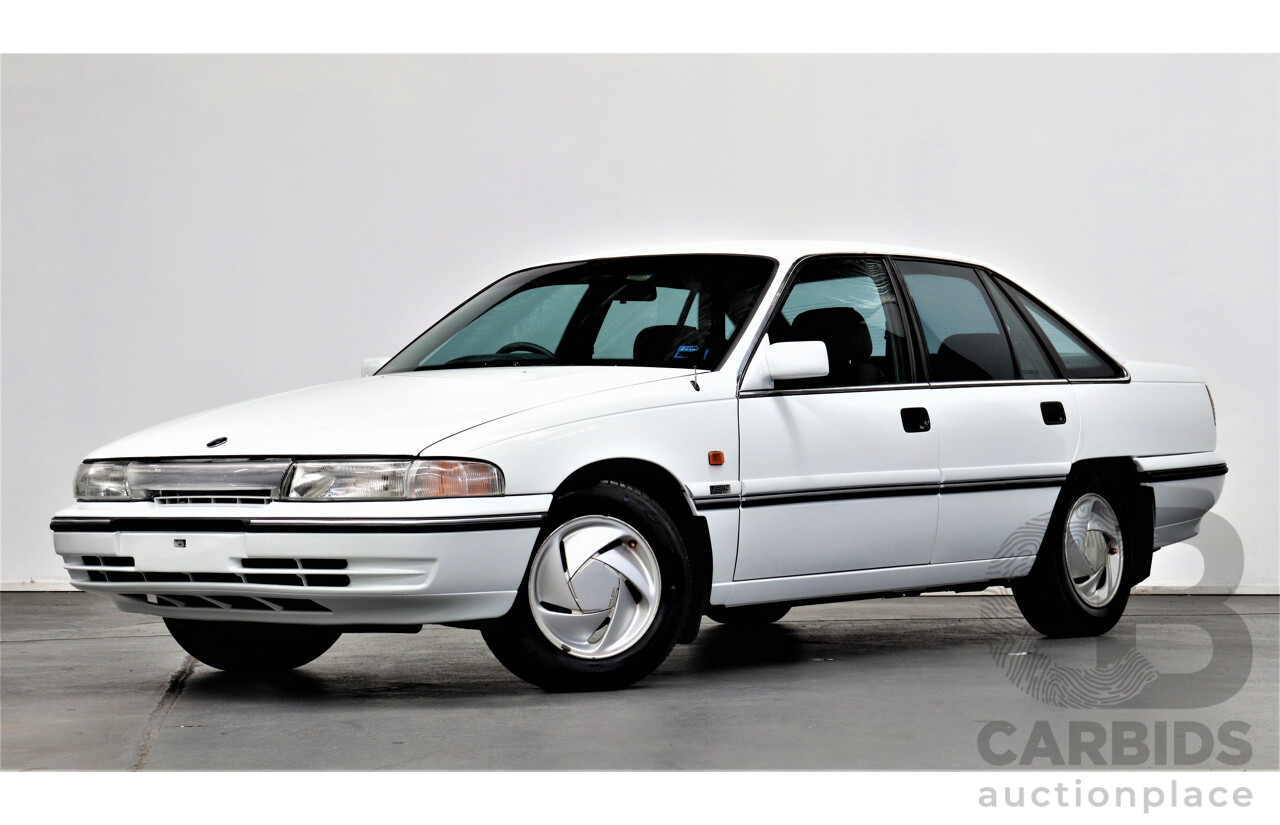 3/1993 Holden Berlina LX VPII 4d Sedan White 5.0L V8