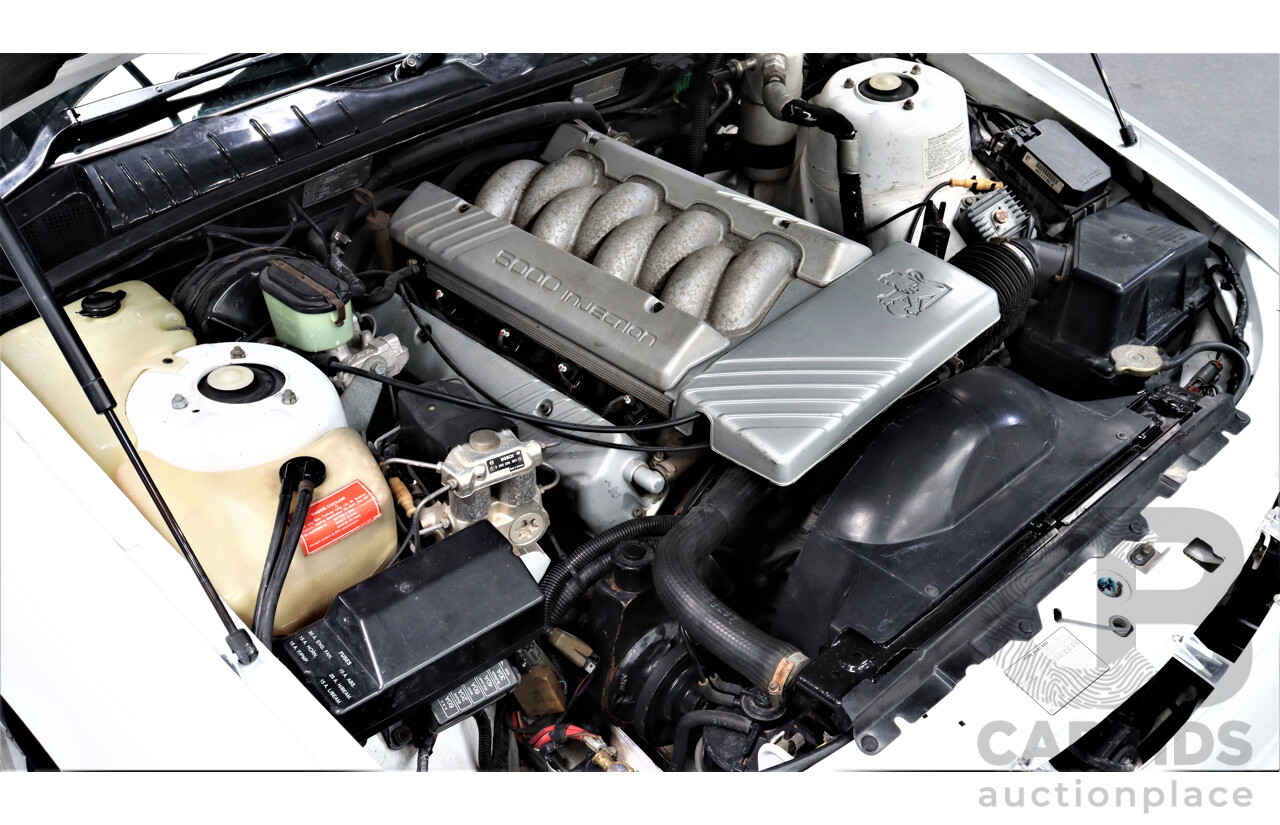 3/1993 Holden Berlina LX VPII 4d Sedan White 5.0L V8