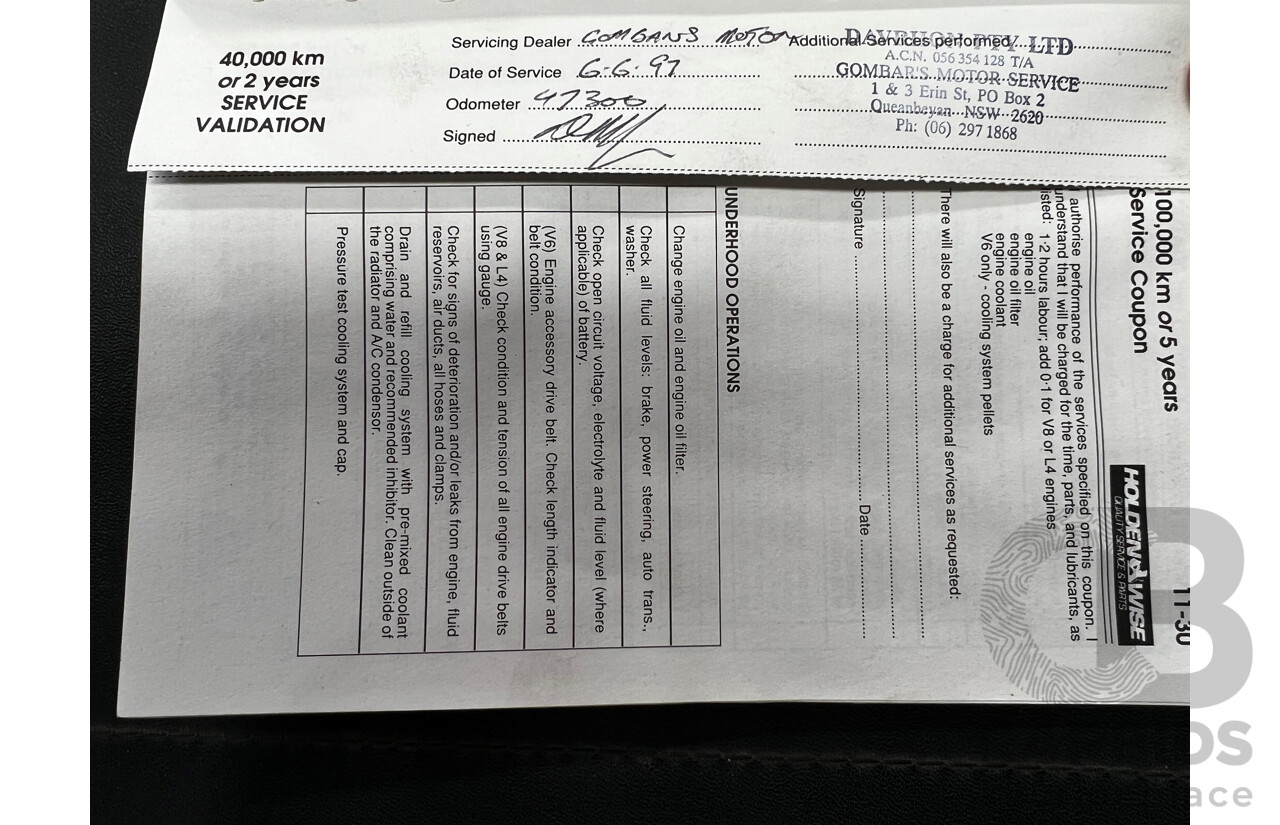 3/1993 Holden Berlina LX VPII 4d Sedan White 5.0L V8