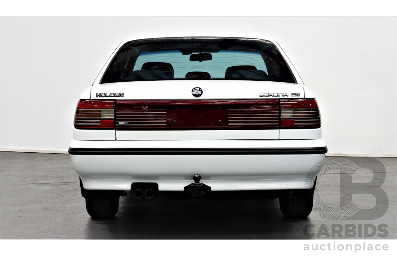 3/1993 Holden Berlina LX VPII 4d Sedan White 5.0L V8