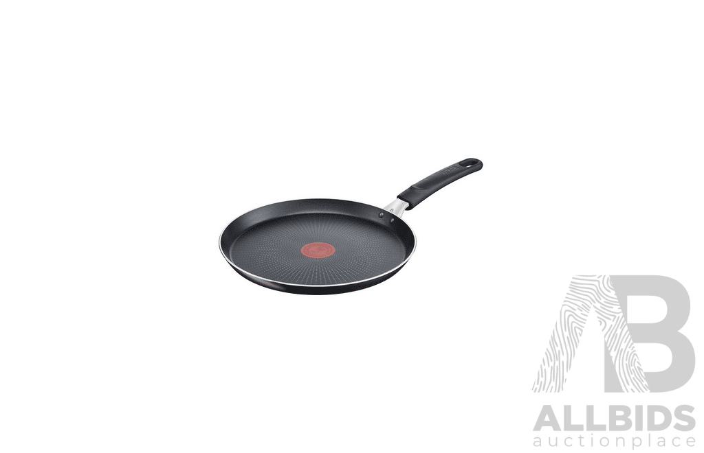 Tefal 28cm Non Stick Fry Pan & 25cm Tefal Pancake Pan - ORP $110.00