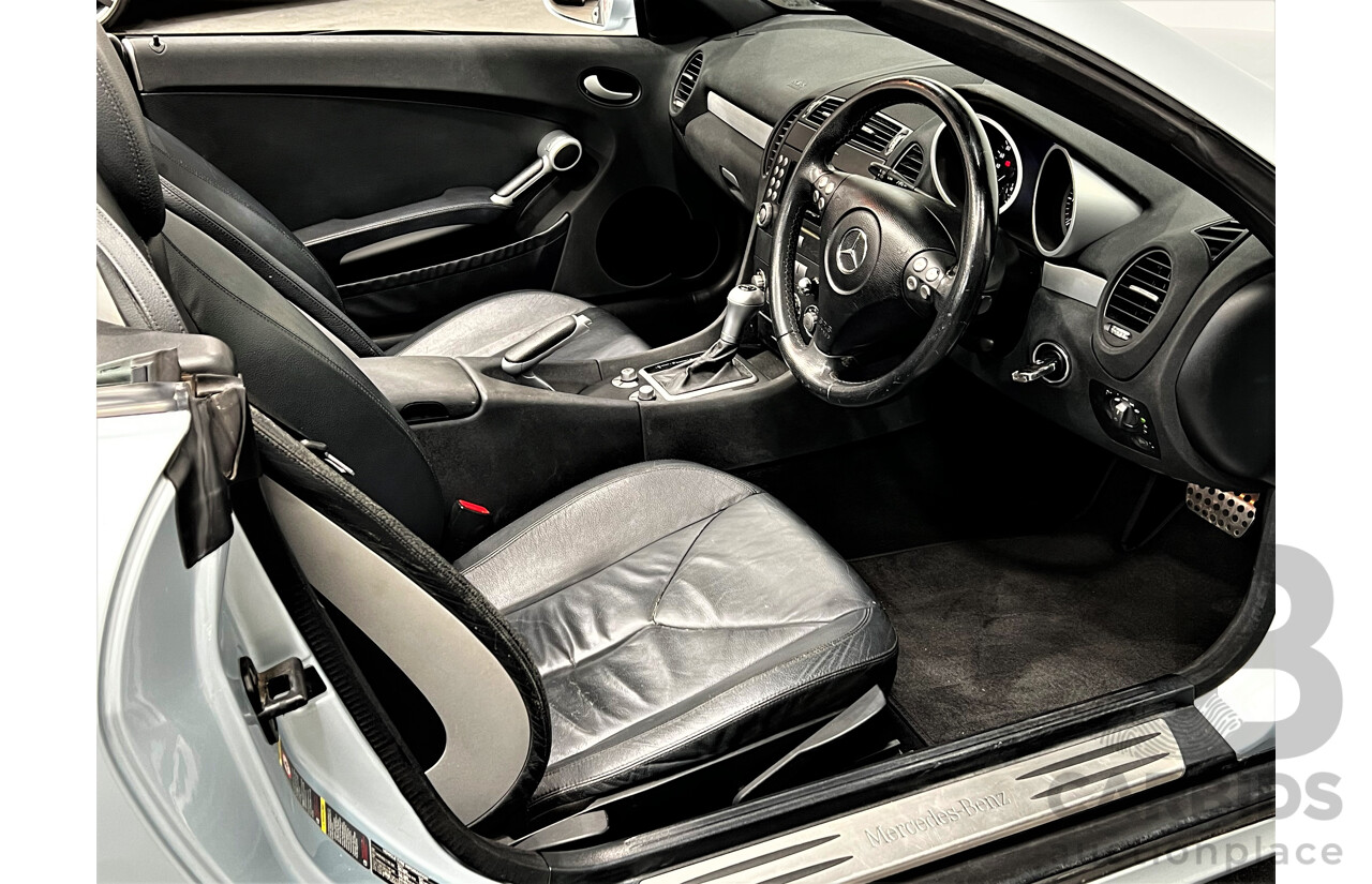 1/2005 Mercedes-Benz SLK 200 Kompressor R171 2d Convertible Blue 1.8L Supercharged