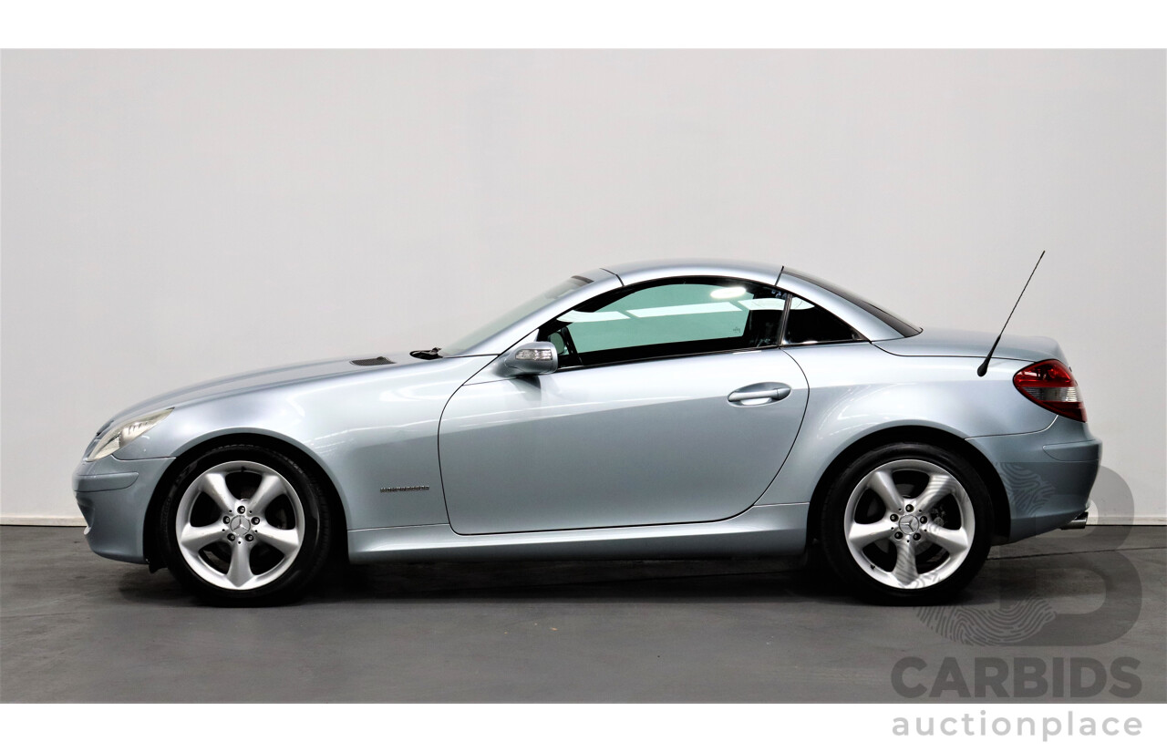 1/2005 Mercedes-Benz SLK 200 Kompressor R171 2d Convertible Blue 1.8L Supercharged