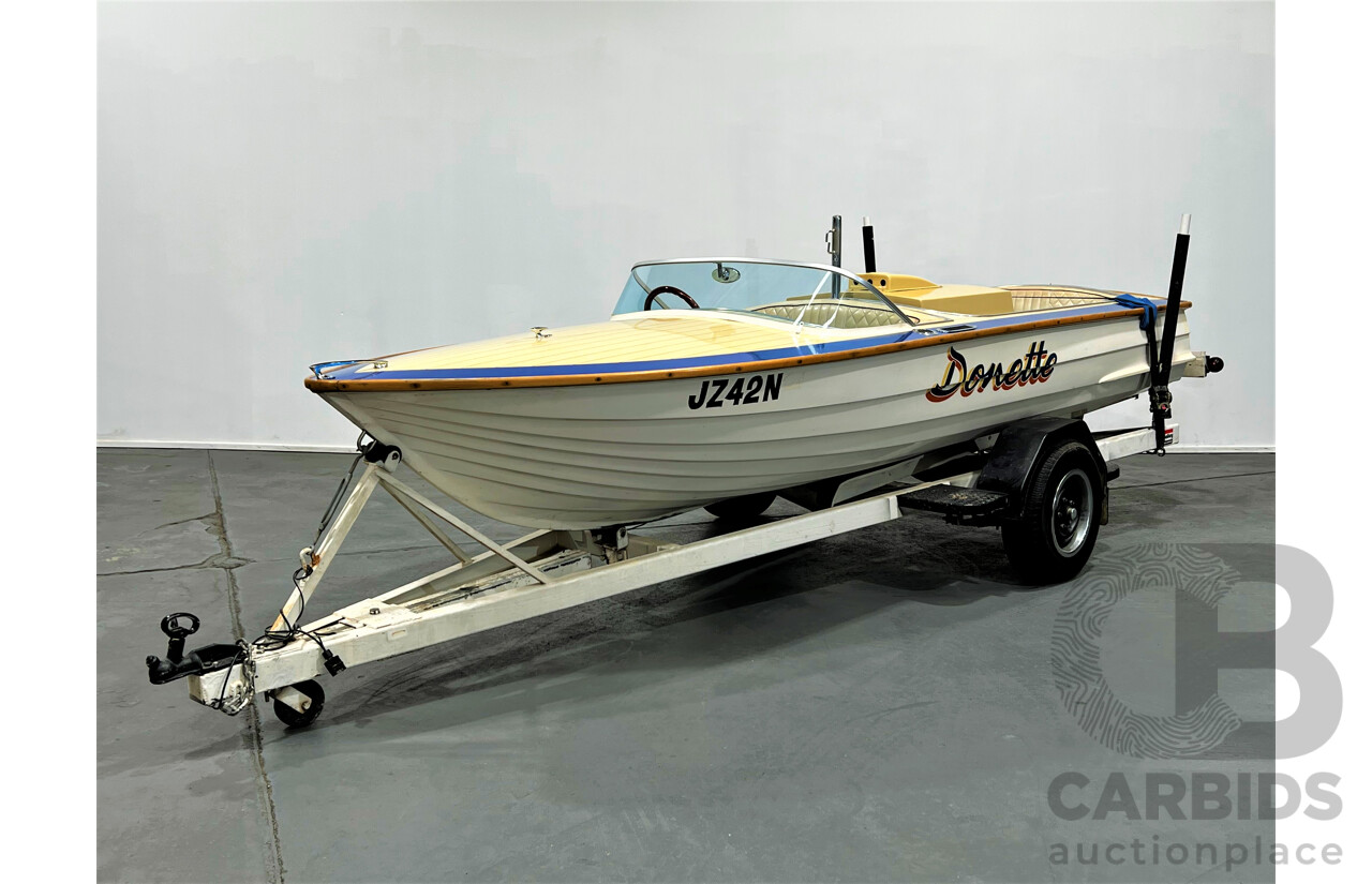 1967 Peter Williams Walkabout Classic Ski Boat & 01/1988 Home-Built Boat Trailer