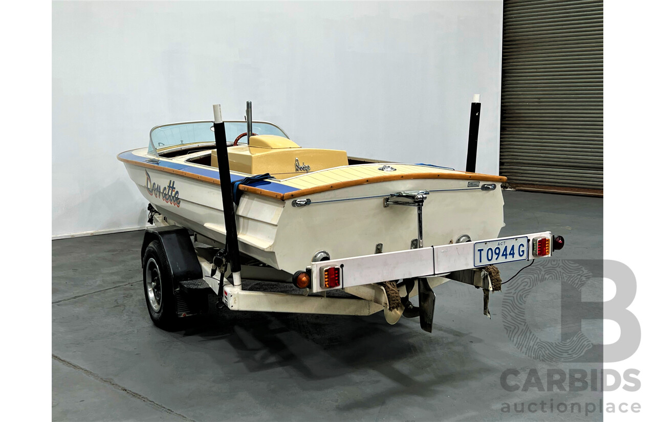 1967 Peter Williams Walkabout Classic Ski Boat & 01/1988 Home-Built Boat Trailer