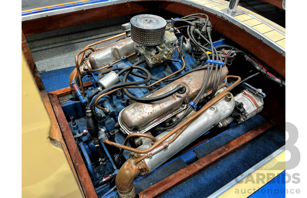 1967 Peter Williams Walkabout Classic Ski Boat & 01/1988 Home-Built Boat Trailer