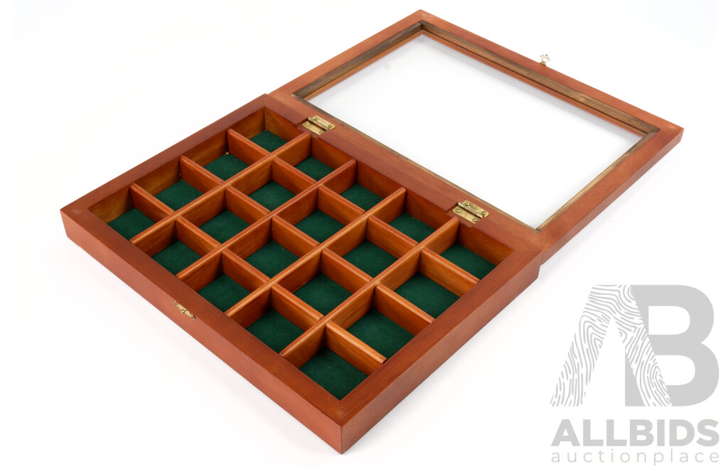 Wooden Shadow Box for Display with - Lot 1439152 | ALLBIDS